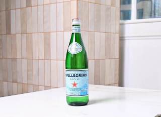 MINERAL WATER LARGE
