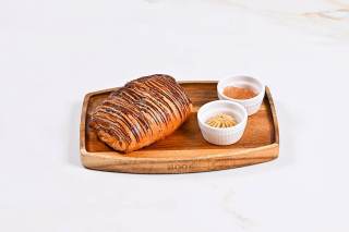 PAIN AU CHOCOLAT